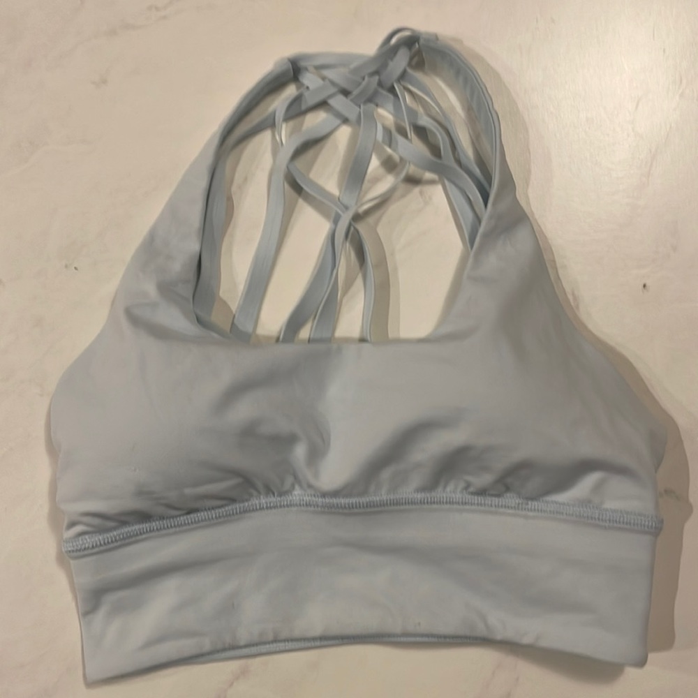 Used like new lululemon crop top size 4